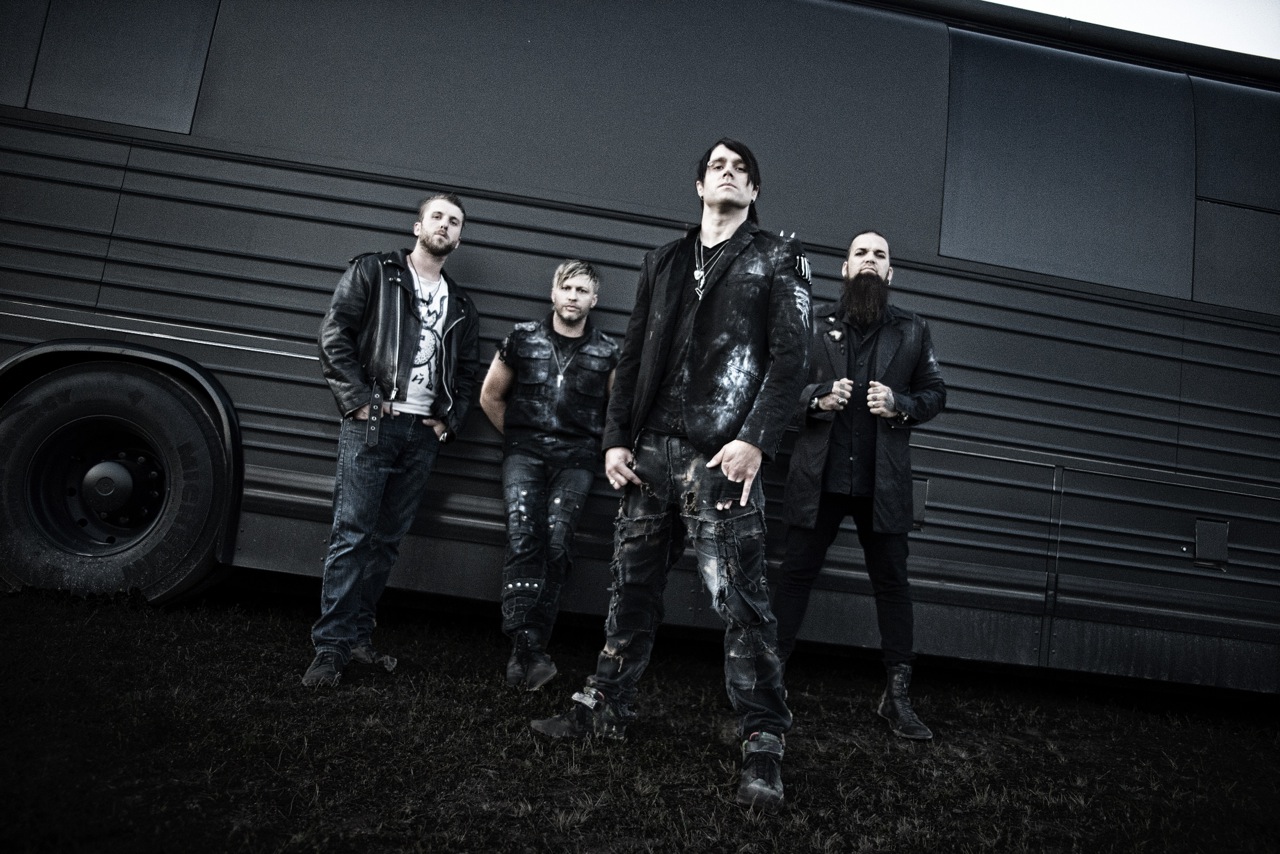 THREE DAYS GRACE PREMIERE NEW SINGLE “PAINKILLER”, FIRST STUDIO MATERIAL WITH MATT WALST