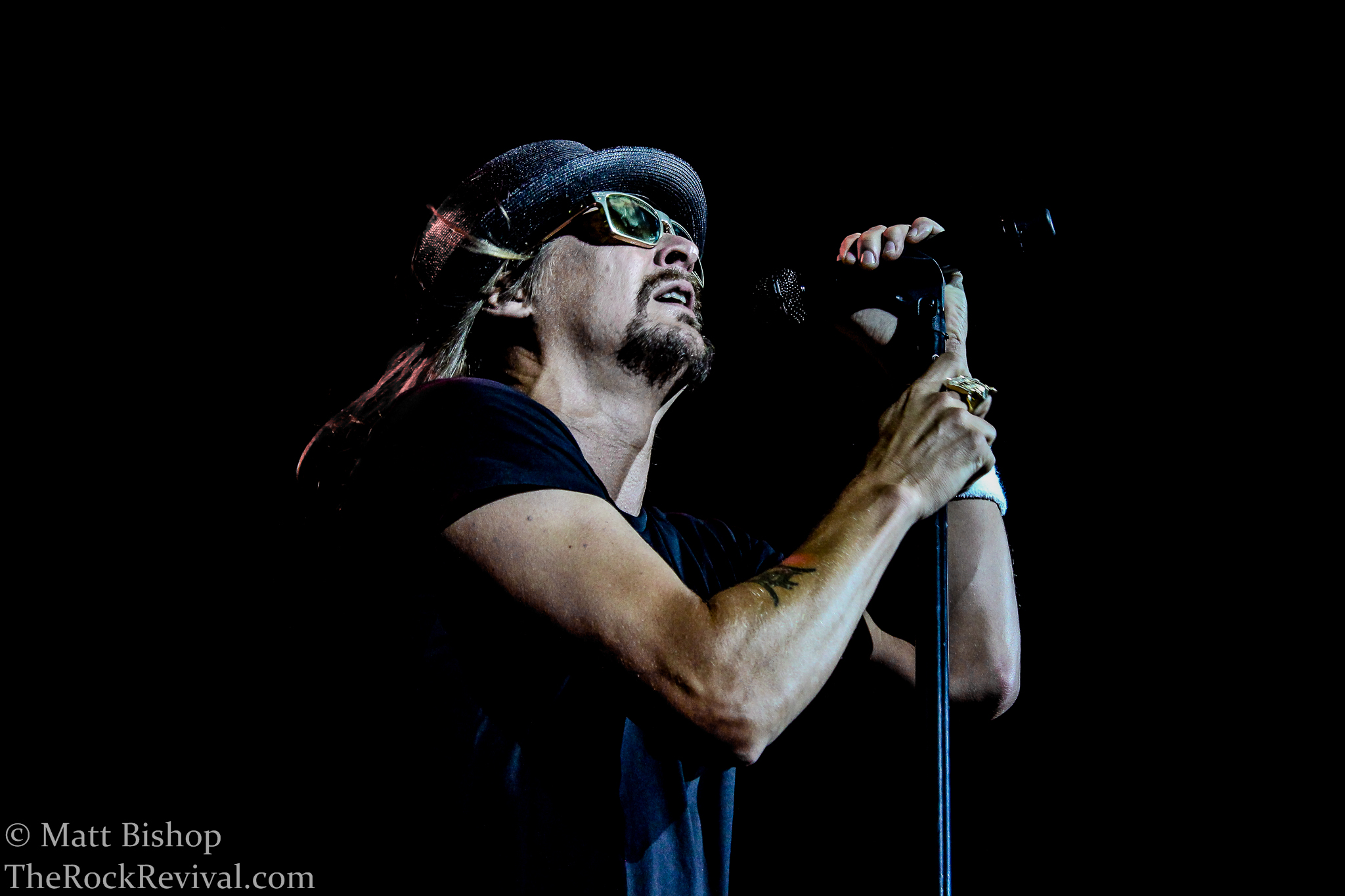 KID ROCK ANNOUNCES NEW ALBUM ‘FIRST KISS’ SET FOR RELEASE IN 2015