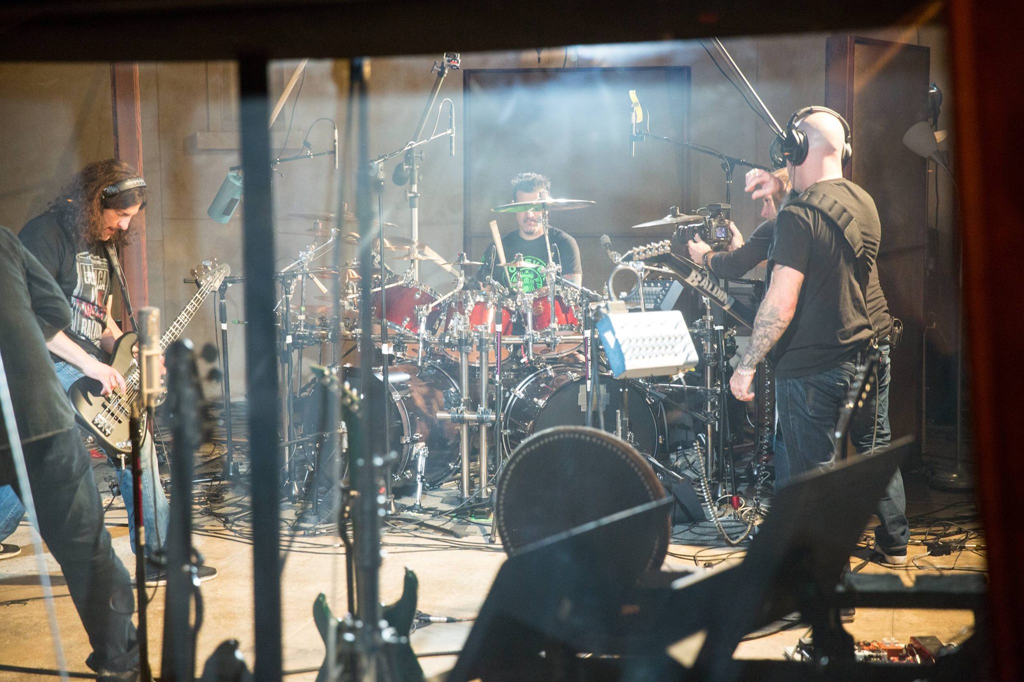 ANTHRAX RELEASE VIDEO UPDATE FROM THE STUDIO, PREVIEW NEW GUITAR RIFF