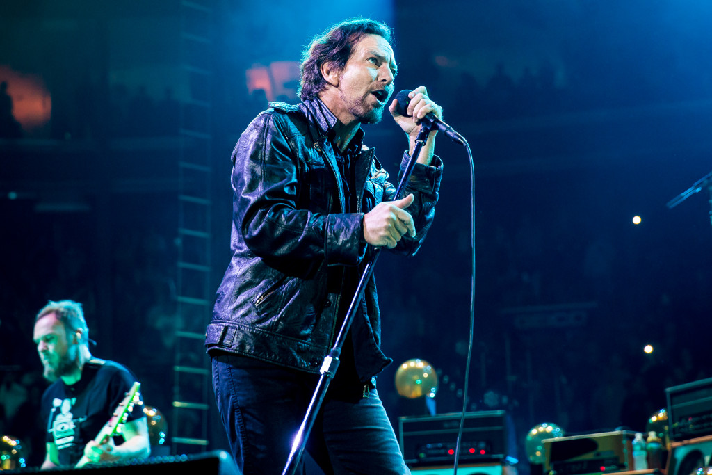 Pearl Jam Eddie Vedder live [Credit: Matt Bishop]