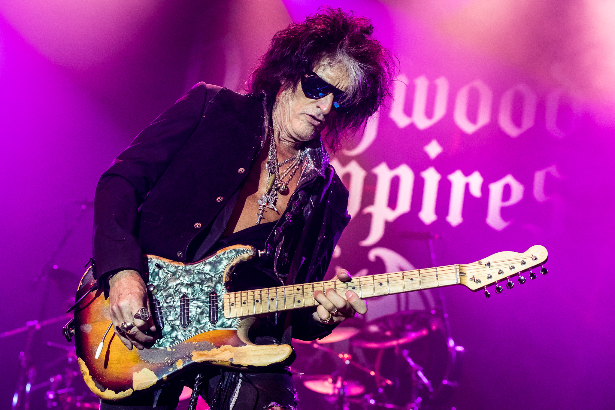 Aerosmith Guitarist Joe Perry Collapses Backstage At Madison Square Garden After Performing With Billy Joel