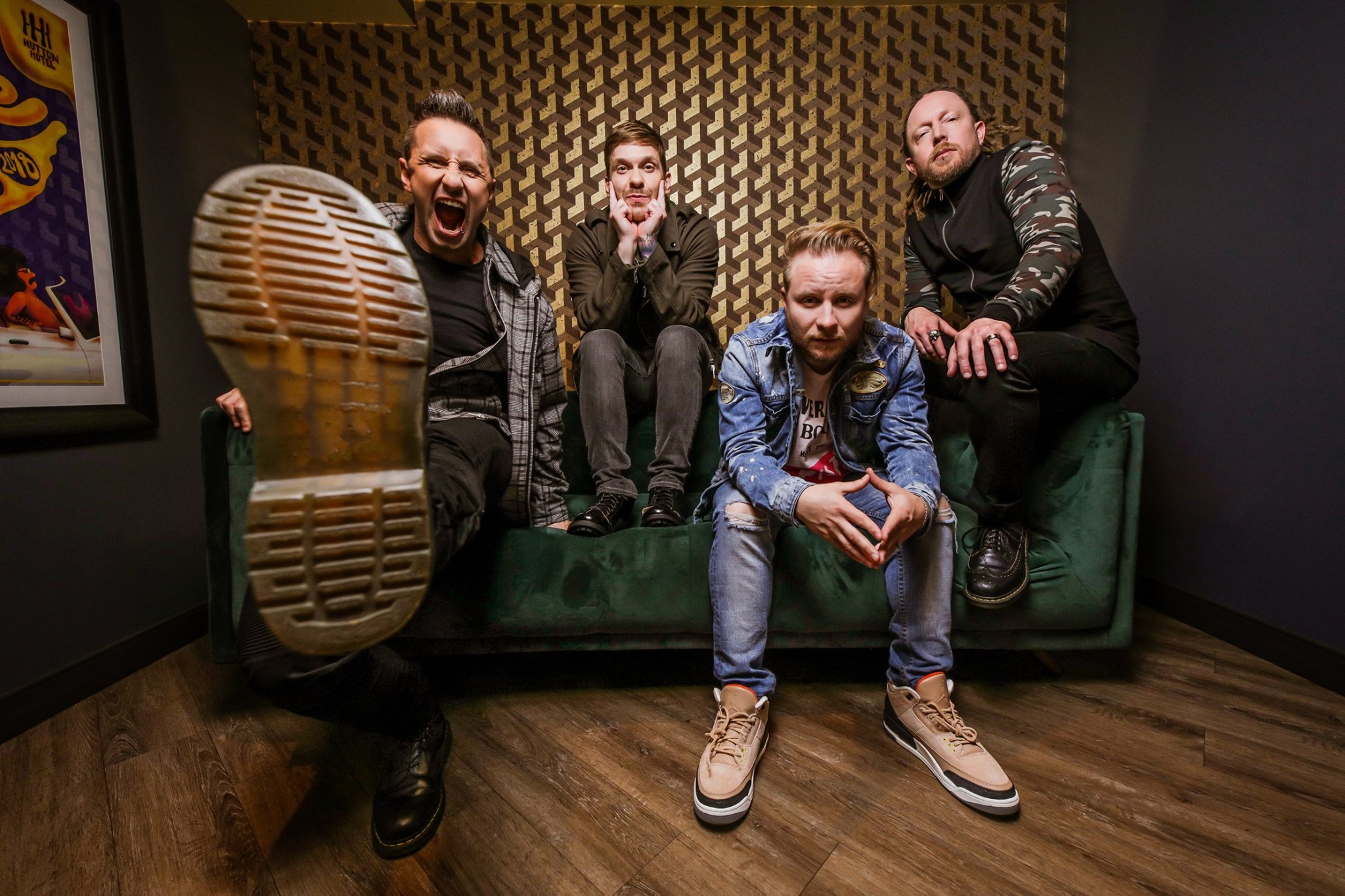 Shinedown Premiere New Music Video For “ATTENTION ATTENTION”