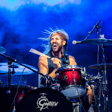 Foo Fighters Drummer Taylor Hawkins Dies At 50