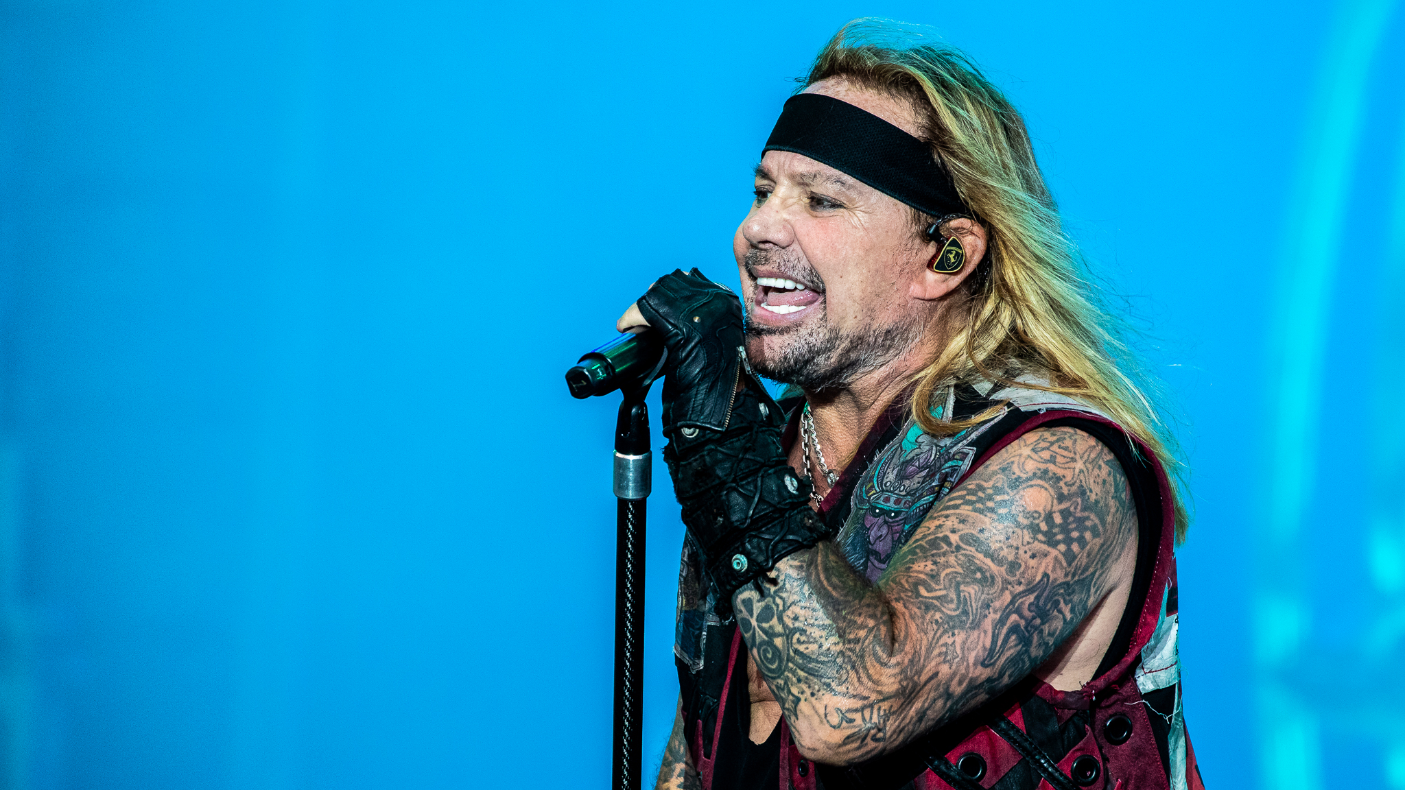 Vince Neil Concert in Oklahoma Cut Short Due to a Shooting