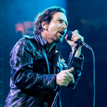Pearl Jam’s Eddie Vedder Announces 2023 Solo Concerts