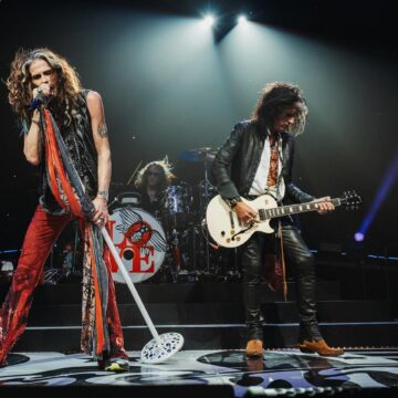 Aerosmith live 2023 [Credit: Aaron Perry]