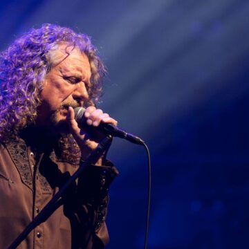 Robert Plant Led Zeppelin Stairway to Heaven