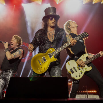 Guns N' Roses live 2023 Hollywood Bowl Los Angeles The General