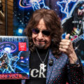 Photos: Ace Frehley Holds Rare Autograph Signing at Sam Ash in New York City