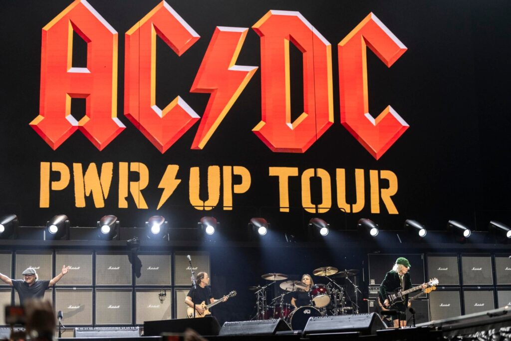 AC/DC live Veltins Arena 2024 tour