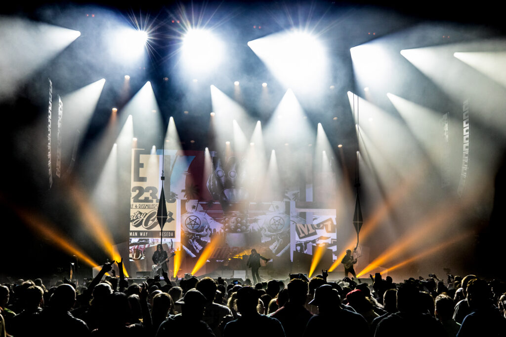 Mötley Crüe live 2024 Hard Rock Atlantic City [Credit: Matt Bishop]