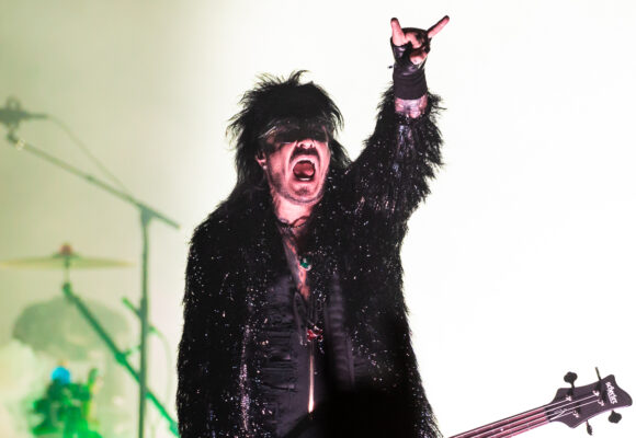 Review + Photos: Mötley Crüe Return to Hard Rock Atlantic City to Kick Off 2024 Tour