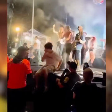 Fan Pepper Sprayed On Stage at Turnstile Concert