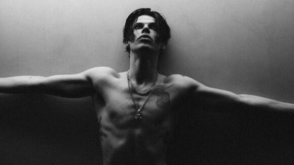 Yungblud Zombie Acoustic LISTEN: Yungblud Releases Acoustic Version of Hit Single “Zombie”