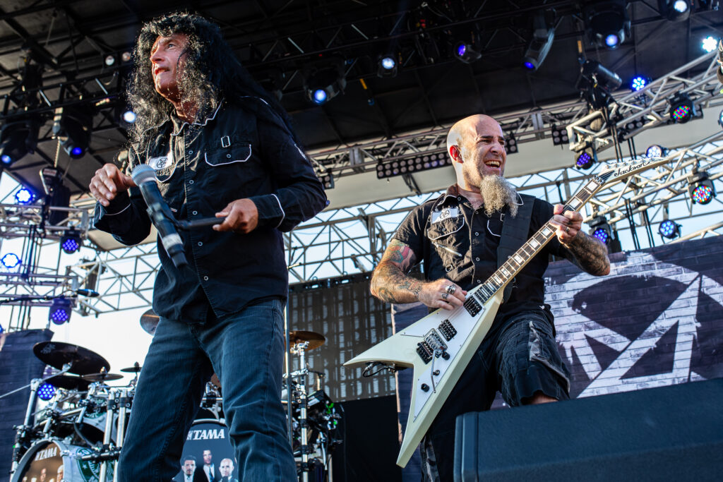 Anthrax live