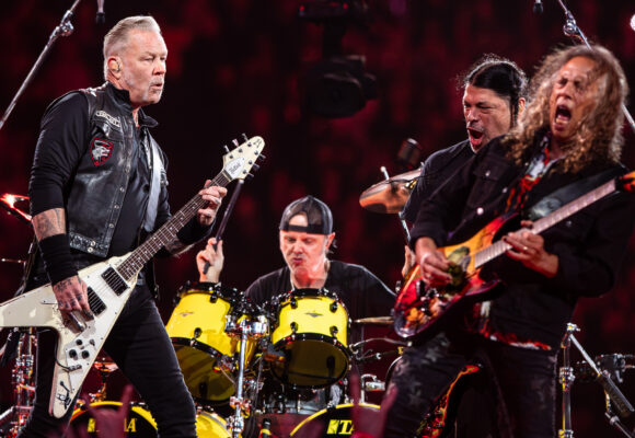 Metallica Holier Than Thou Lux Eterna live Bucarest 2026
