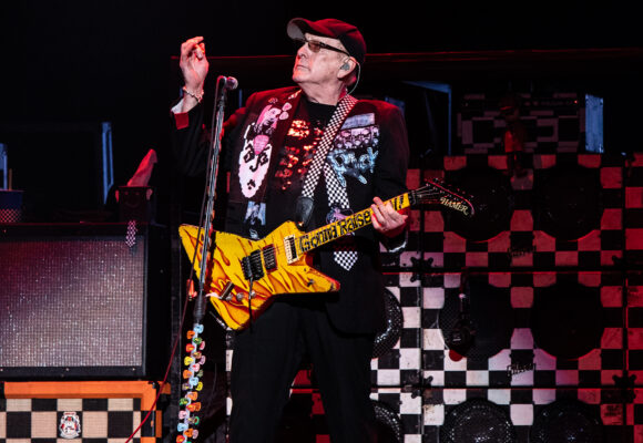 Rick Nielsen Leaves Stage for Medical Issue 2026