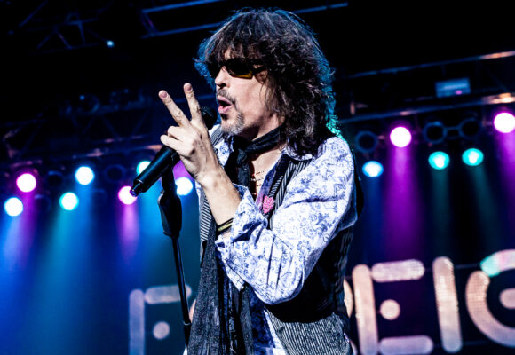 Kelly Hansen Joins The Dead Daisies