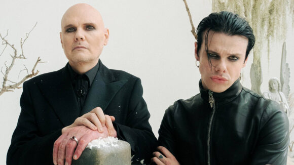Yungblud Billy Corgan Zombie live Riviera Theatre Chicago 2026 Yungblud Billy Corgan Zombie live Riviera Theatre Chicago 2026